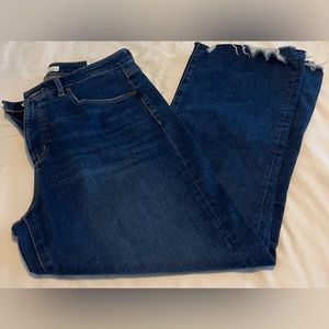 NEVER WORN, LOFT Jeans, curvy, fit high rise, kick crop in a size 31 Regular.